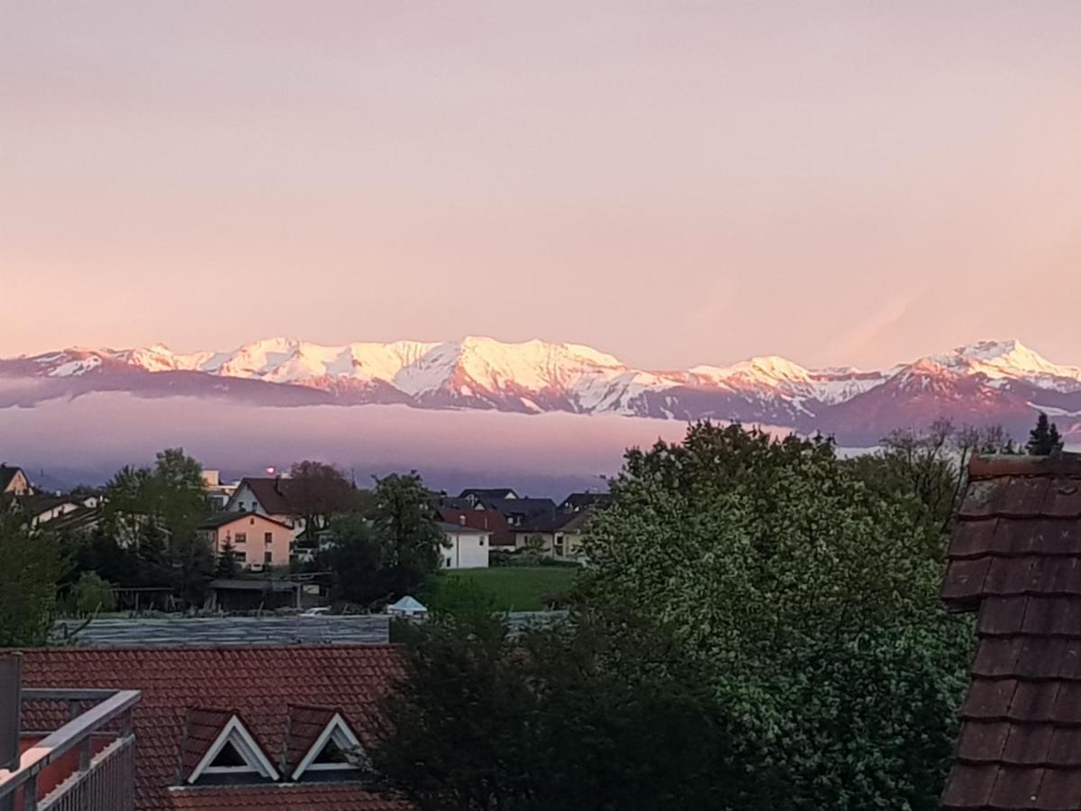 Sonniges Dach-Ferienzimmer Lindau (Bodensee) Exterior foto